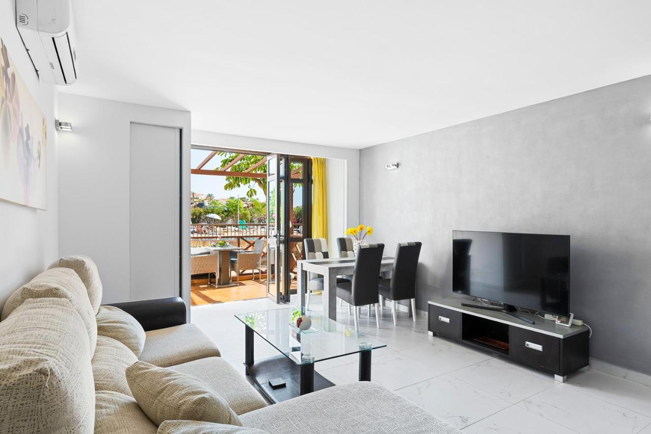 Neptuno Pool And Beach Private Access ปัวร์โตเดซานตีอาโก ภายนอก รูปภาพ