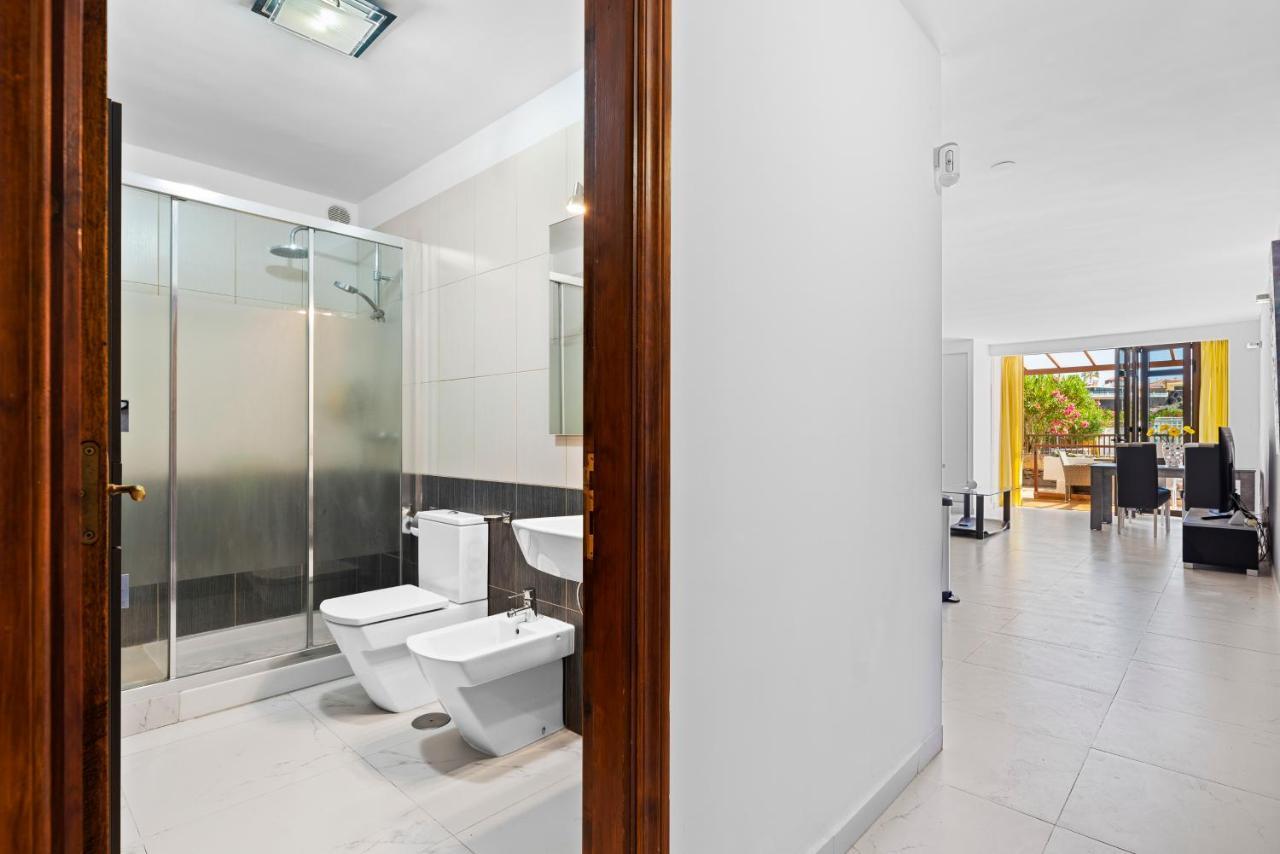 Neptuno Pool And Beach Private Access ปัวร์โตเดซานตีอาโก ภายนอก รูปภาพ