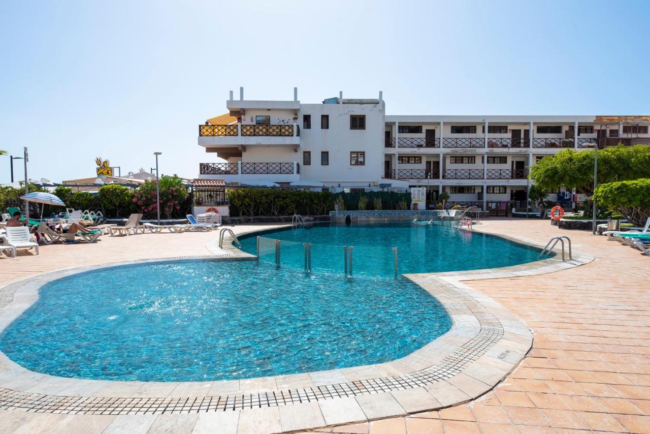 Neptuno Pool And Beach Private Access ปัวร์โตเดซานตีอาโก ภายนอก รูปภาพ
